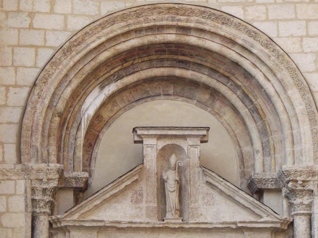 Le Logis de la Cathédrale Apartamento Albi Habitación foto
