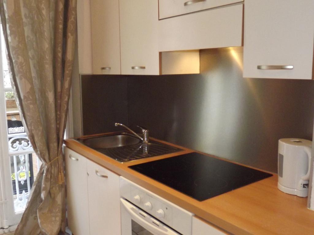 Le Logis de la Cathédrale Apartamento Albi Habitación foto