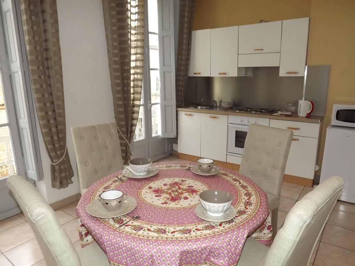 Le Logis de la Cathédrale Apartamento Albi Habitación foto